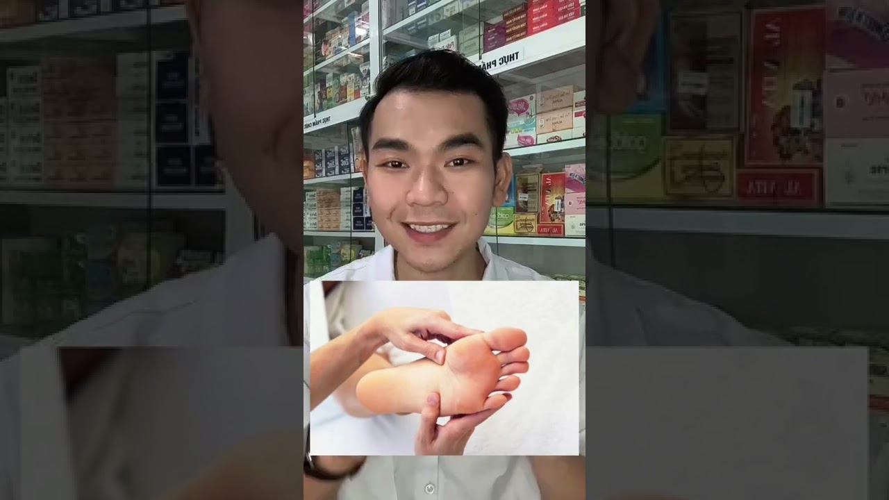 Chai dầu gió thảo dược minh họa công dụng hỗ trợ triệu chứng cảm cúm và đau nhức cơ bắp