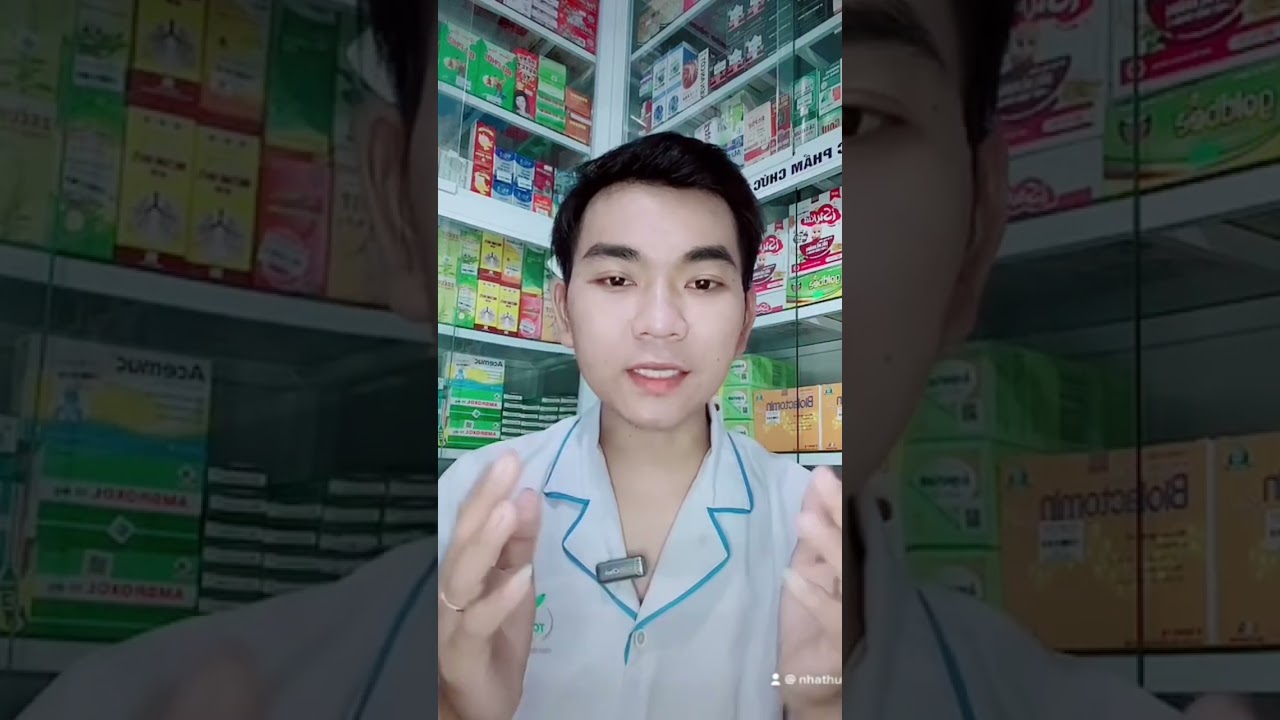 Bảng tóm tắt các dấu hiệu đột quỵ cần lưu ý: kiểm tra tay, mặt và khả năng nói.
